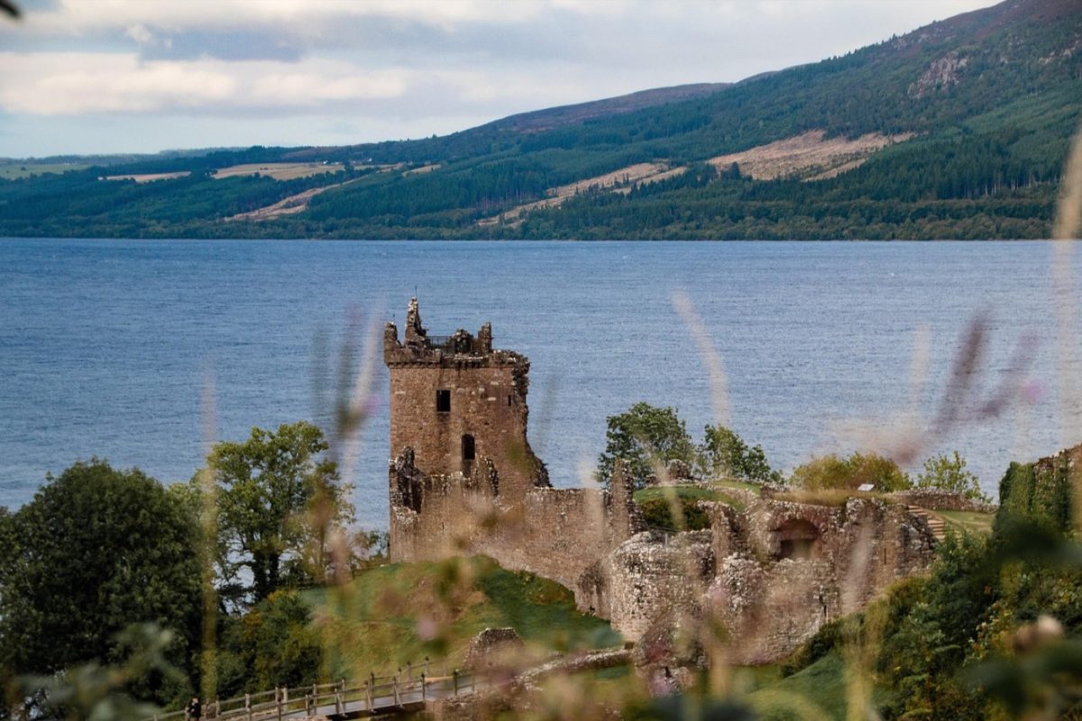 Meilleurs tours en bateau sur le Loch Ness