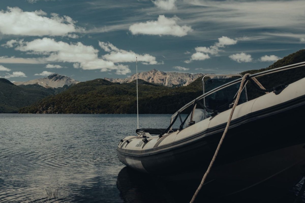 RIB rapide ou croisière tranquille sur le Loch Ness : que choisir